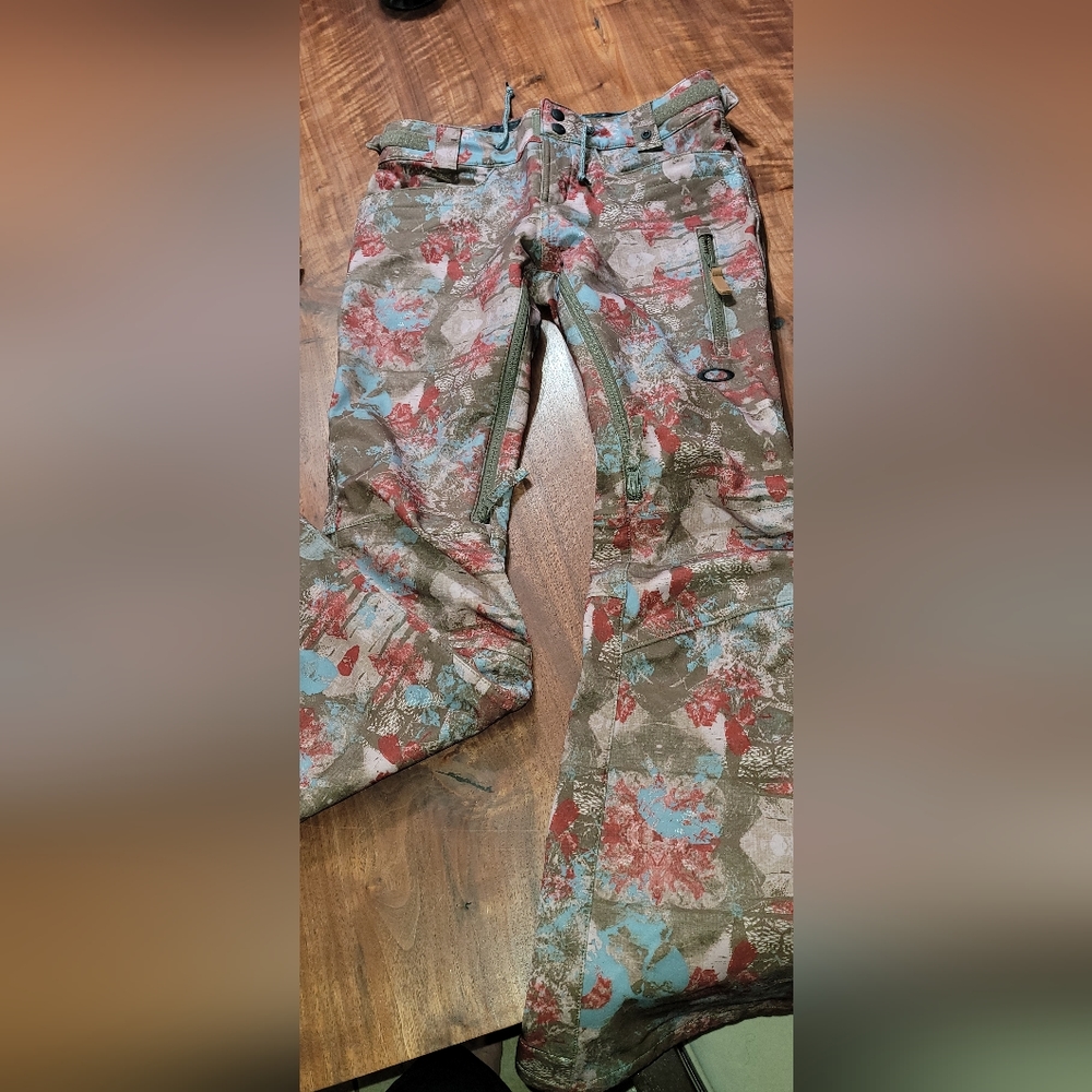 Oakley ski pants